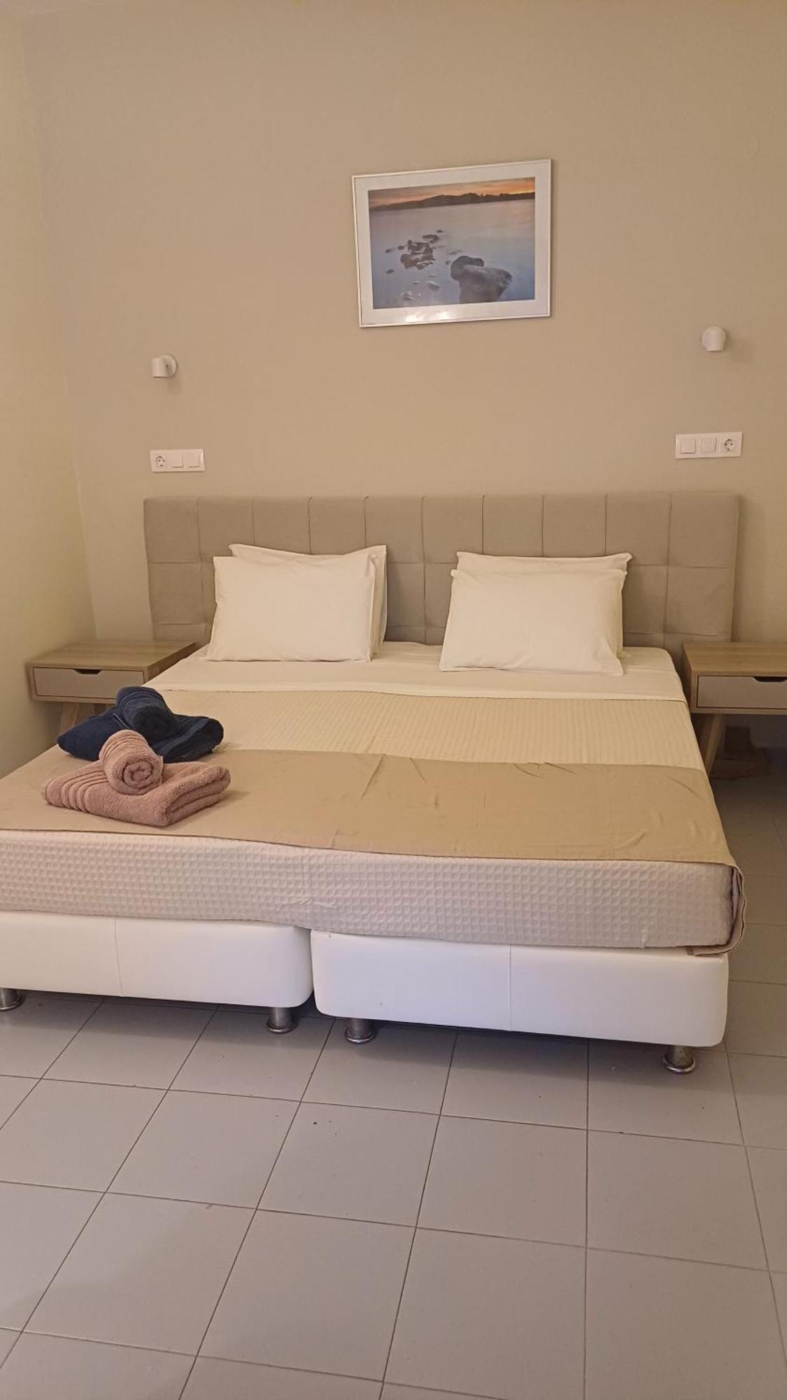 Aparthotel Kavourakia Kolios