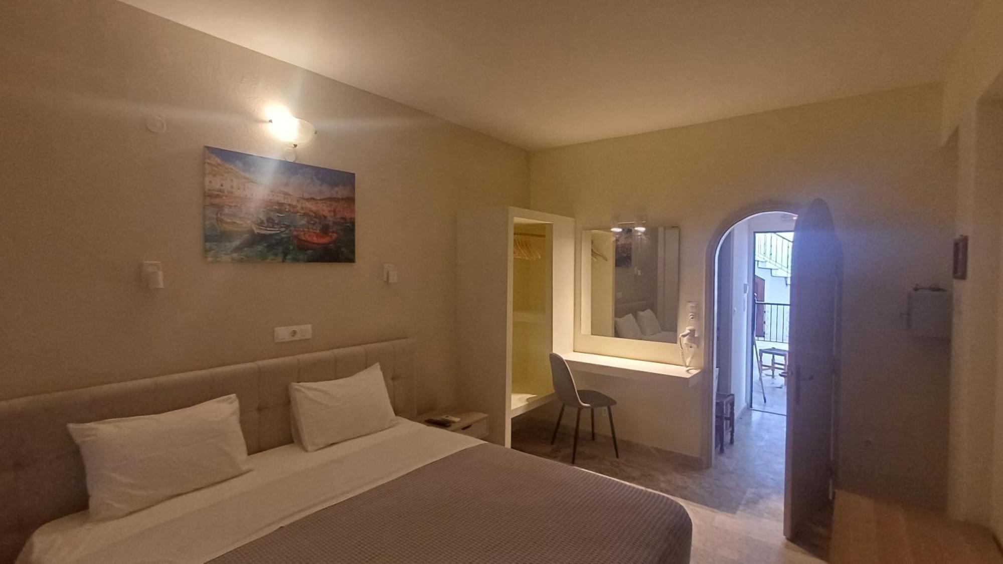 Aparthotel Kavourakia Kolios