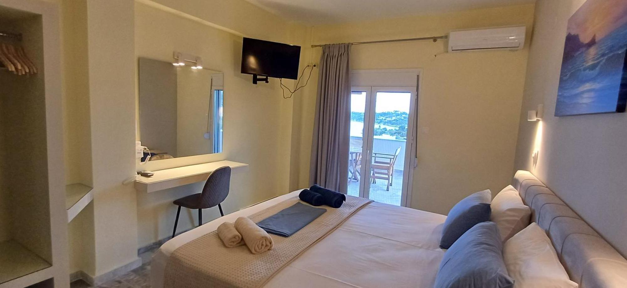 Kavourakia Aparthotel Kolios